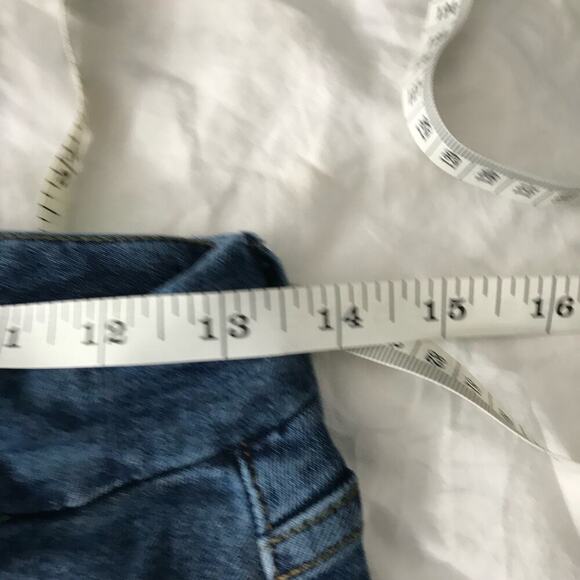 Good American Good Legs Cropped Skinny Mid-Rise Jeans in Blue615 Size 28 - Picture 3 of 7